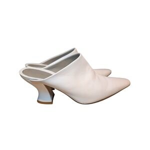 Bottega Veneta White Leather Pointed Toe Block Heel Mules Size 36/6 Italy D1‎